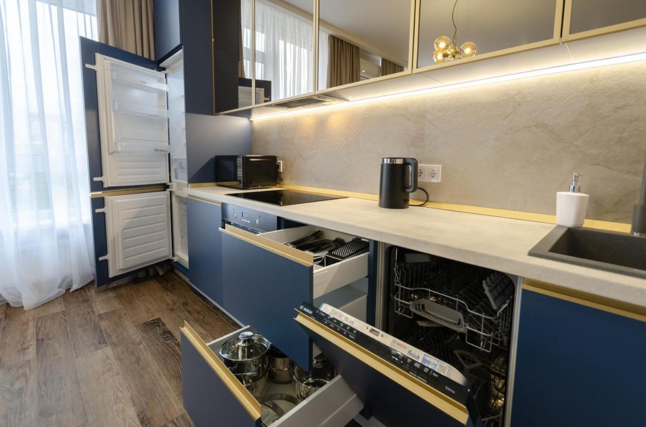 Petrovdom Ж38 In Luxury Apartments At 68 Zhylyanska Street,38 Perlyna Kijev Kültér fotó