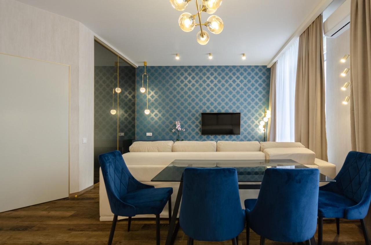 Petrovdom Ж38 In Luxury Apartments At 68 Zhylyanska Street,38 Perlyna Kijev Kültér fotó