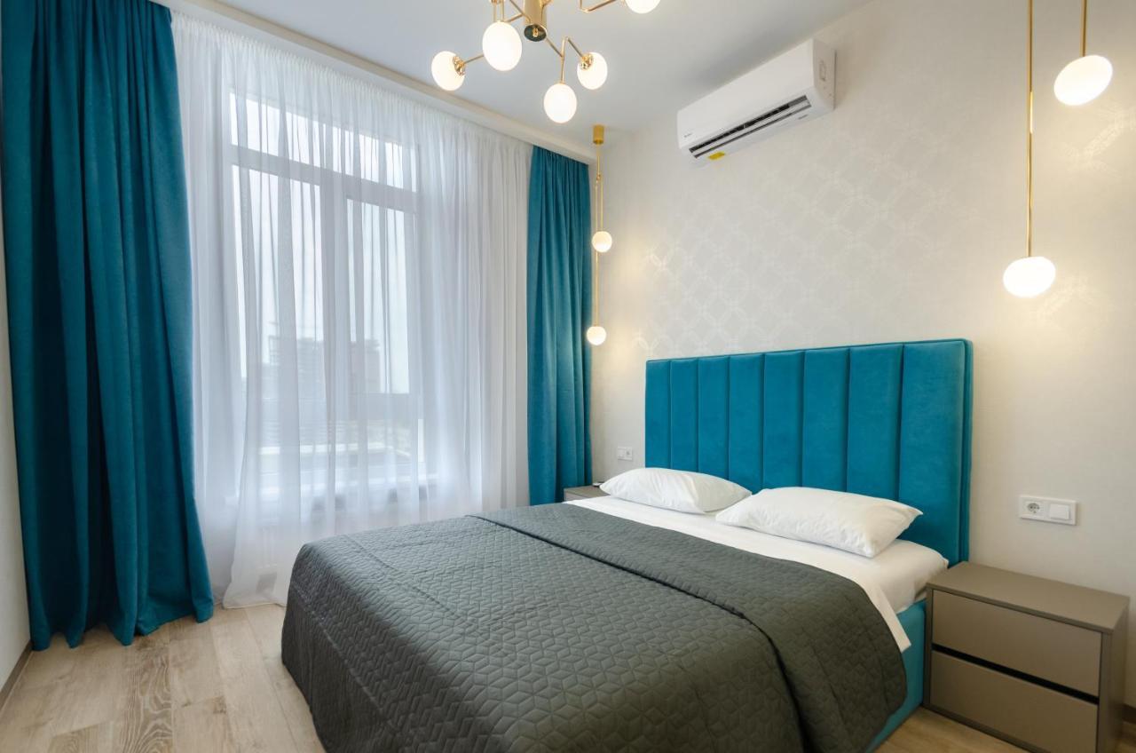 Petrovdom Ж38 In Luxury Apartments At 68 Zhylyanska Street,38 Perlyna Kijev Kültér fotó