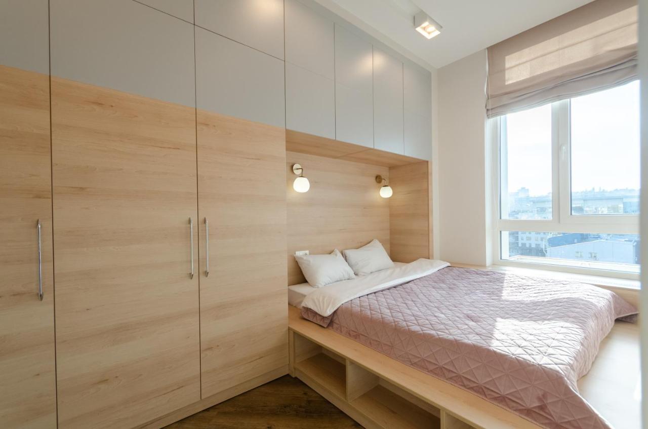 Petrovdom Ж38 In Luxury Apartments At 68 Zhylyanska Street,38 Perlyna Kijev Kültér fotó