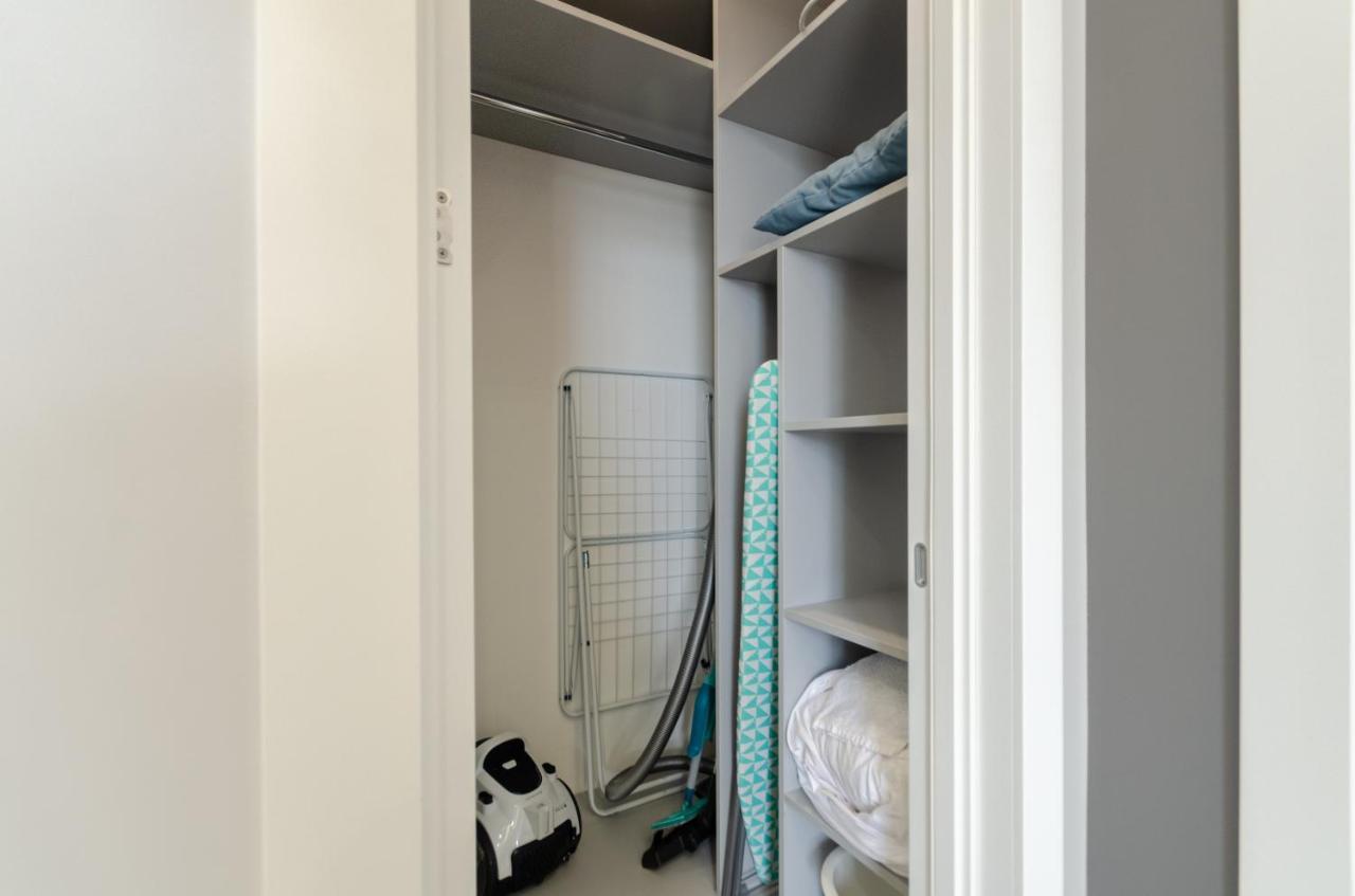Petrovdom Ж38 In Luxury Apartments At 68 Zhylyanska Street,38 Perlyna Kijev Kültér fotó