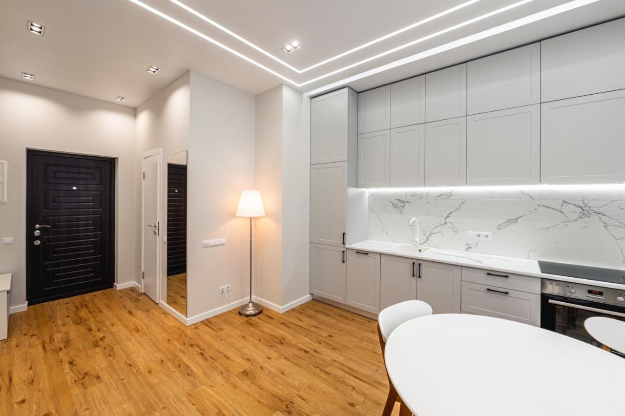 Petrovdom Ж38 In Luxury Apartments At 68 Zhylyanska Street,38 Perlyna Kijev Kültér fotó